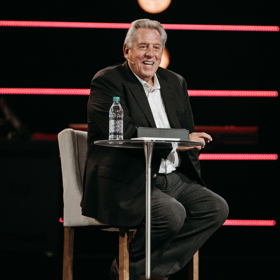 Dr. John Maxwell